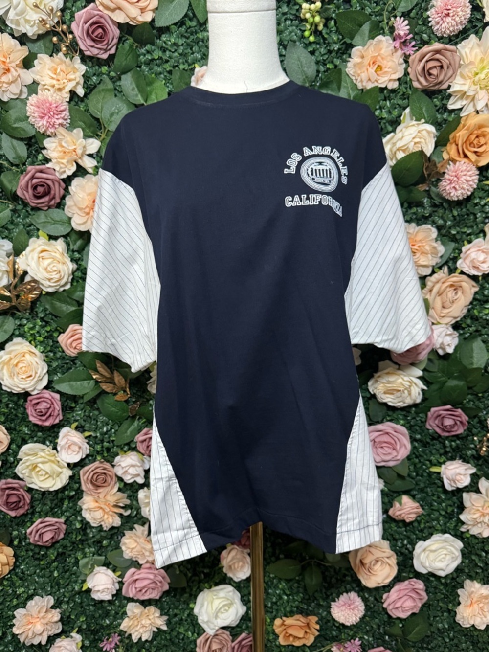 Navy Blue & White Short Sleeve Graphic Tee - Picture 2 of 7